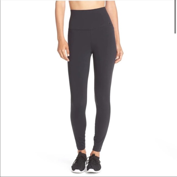 Nike Pants - NWOT Nike high rise dri fit leggings